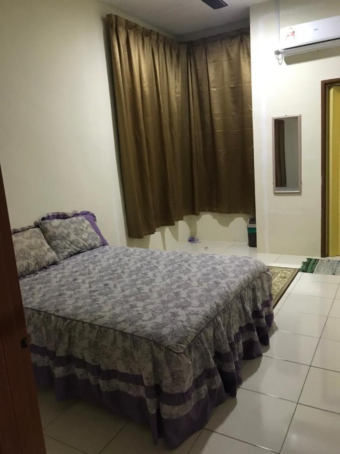 Hj Homestay Kuala Terengganu Exterior photo