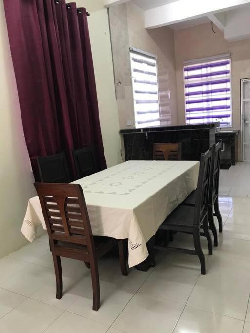 Hj Homestay Kuala Terengganu Exterior photo